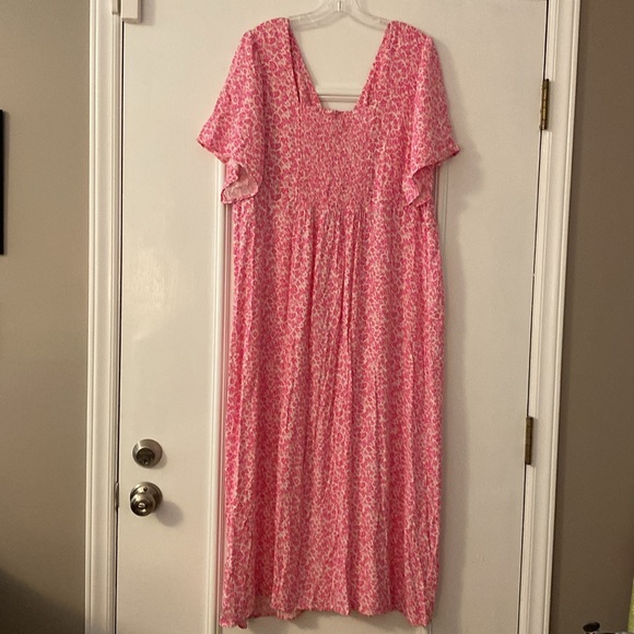 Pretty in pink floral dress, Old Navy, NWT, XXL. Perfect Fall, Spring & Summer! - Picture 4 of 4